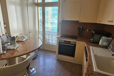 French property for sale in Nice, Alpes-Maritimes - €580,000 - photo 3