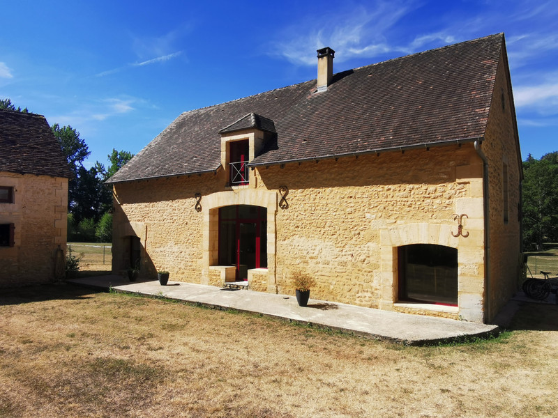 French property for sale in Plazac, Dordogne - &#8364;590,000 - photo 5