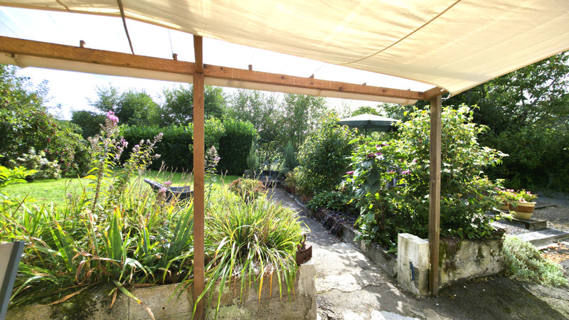 French property for sale in Sourdeval, Manche - €139,500 - photo 1