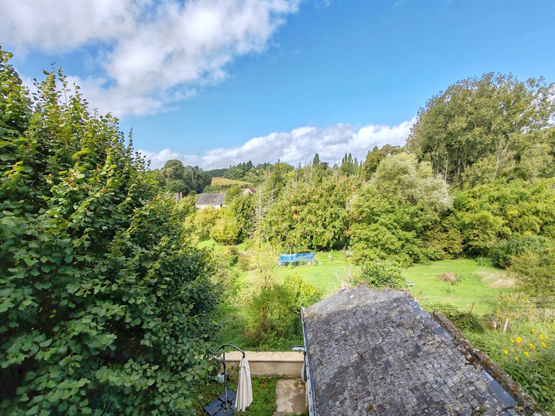 French property for sale in Betz-le-Château, Indre-et-Loire - €185,000 - photo 2