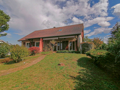 Maison à vendre à Louhans, Saône-et-Loire, Bourgogne, avec Leggett Immobilier