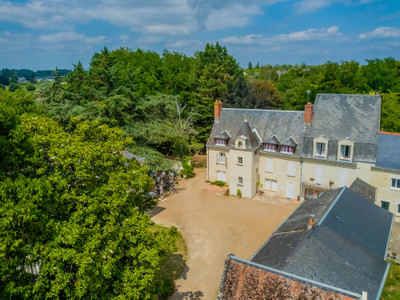 MANOIR and its outbuildings - Loire Valley
Near Chinon and Bourgueil