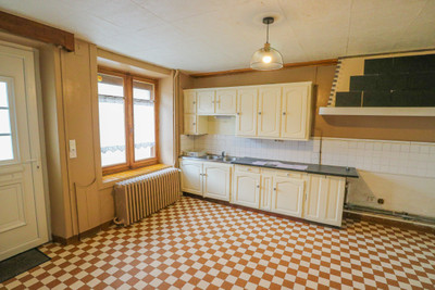 French property for sale in La Trimouille, Vienne - €61,600 - photo 7