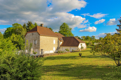 Maison à vendre à Bellegarde-en-Marche, Creuse, Limousin, avec Leggett Immobilier