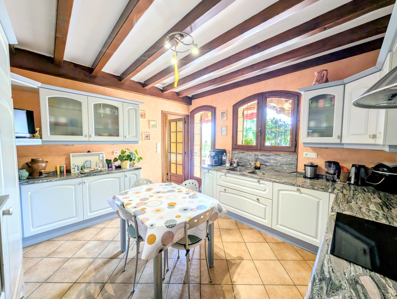 French property for sale in Virazeil, Lot-et-Garonne - €370,000 - photo 6