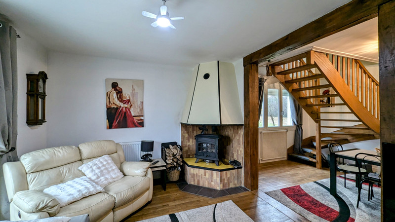 French property for sale in Lignol, Morbihan - €167,400 - photo 3