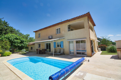 Maison à vendre à Clermont-l'Hérault, Hérault, Languedoc-Roussillon, avec Leggett Immobilier