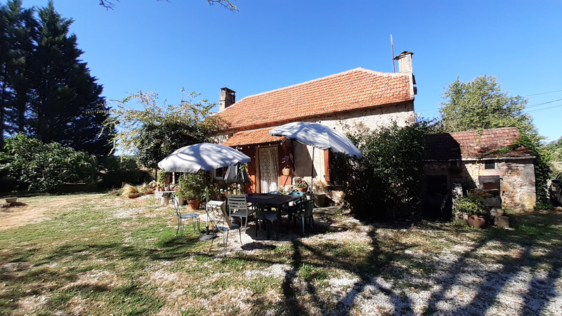 French property for sale in Limogne-en-Quercy, Lot - €253,900 - photo 2