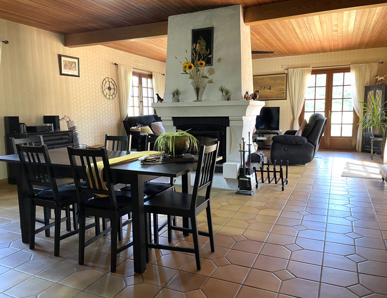 French property for sale in Lansac, Gironde - photo 5