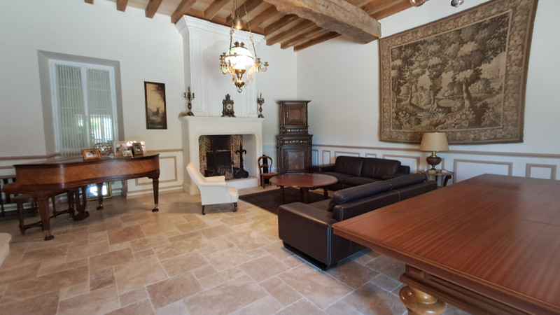 French property for sale in La Tour-Blanche-Cercles, Dordogne - €599,999 - photo 5