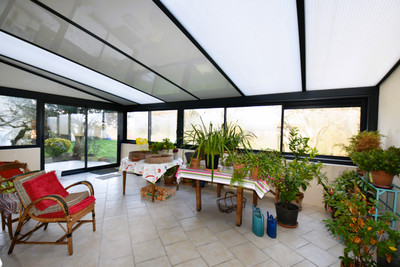French property for sale in Benon, Charente-Maritime - €367,000 - photo 1
