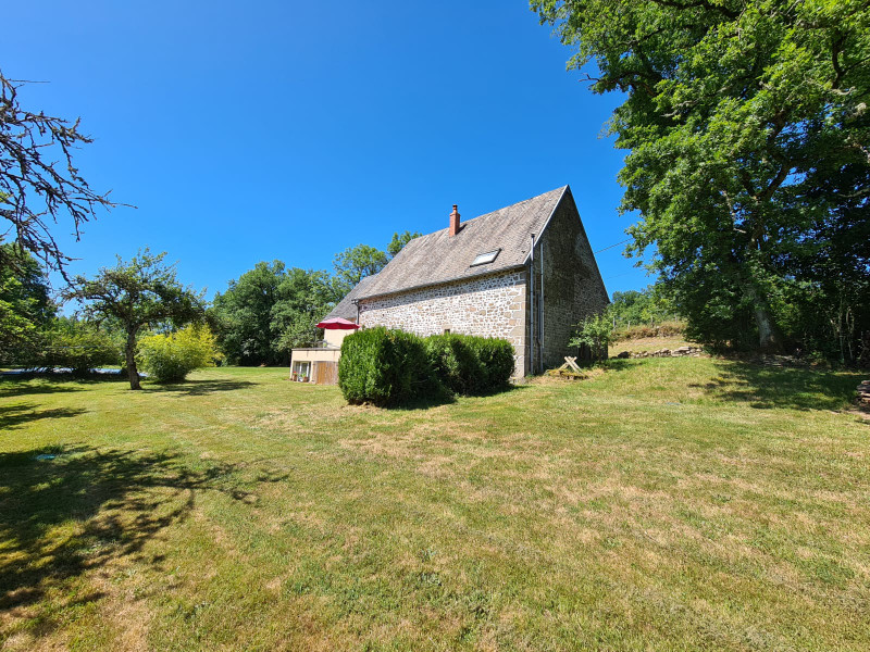 Maison à vendre à Bosroger, Creuse - 183.600 € - photo 1