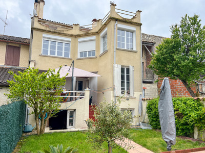 French property for sale in Lauzun, Lot-et-Garonne - €288,900 - photo 6