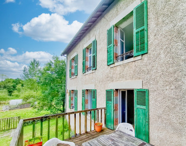 French property for sale in Isle, Haute-Vienne - €254,000 - photo 1