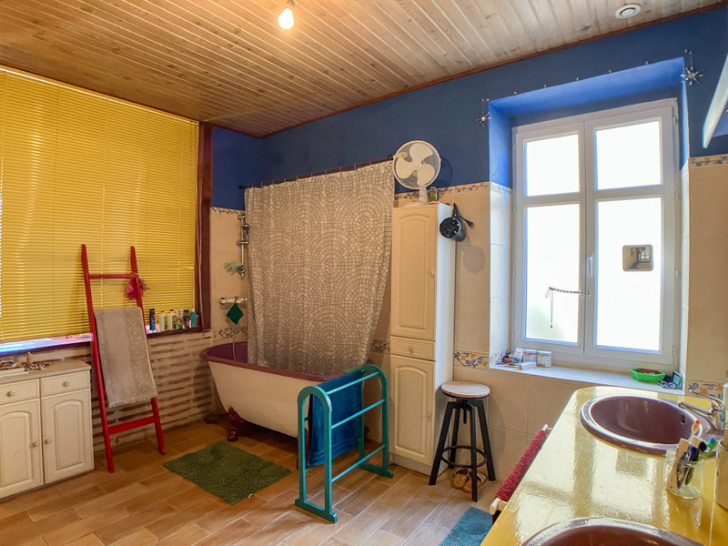 French property for sale in Gabarret, Landes - €190,000 - photo 8