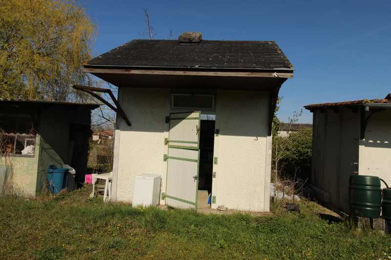 French property for sale in Moncontour, Vienne - €25,000 - photo 3