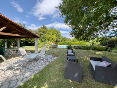 French property for sale in Foussignac, Charente - €472,500 - photo 9