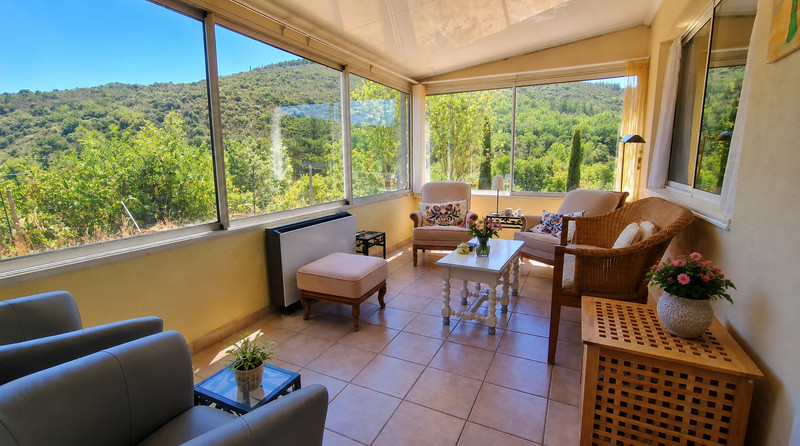 French property for sale in La Livinière, Hérault - €249,000 - photo 2