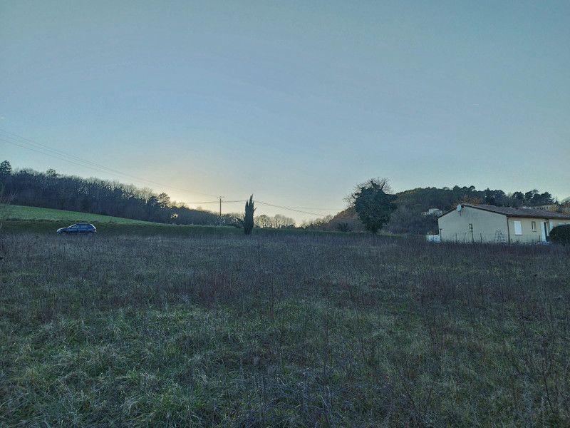 Land for sale in Léguillacdel'Auche Dordogne Building plot in