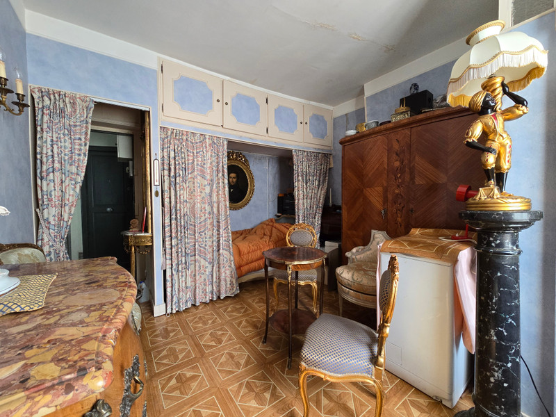 French property for sale in Paris 7e Arrondissement, Paris - €215,000 - photo 4