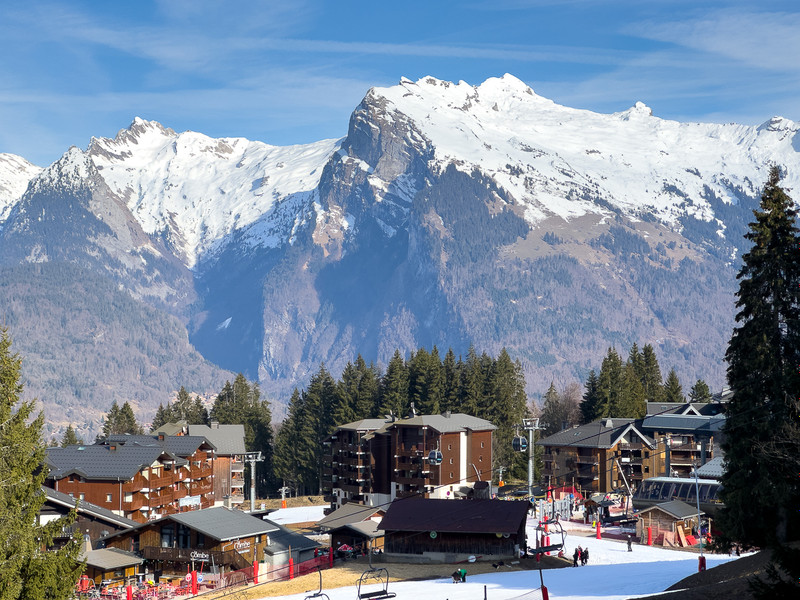 Apartment for sale in Morillon HauteSavoie 3 bedroom ski in/ski