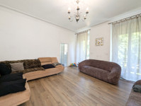 Maison à vendre à Courniou, Hérault - 375.000 € - photo 6