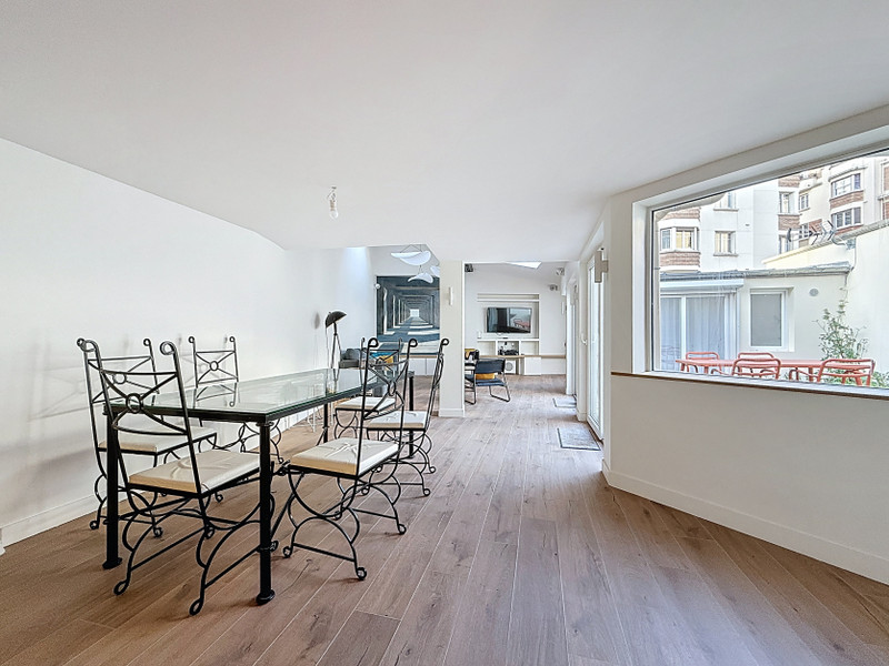 French property for sale in Paris, Paris - €1,750,000 - photo 3