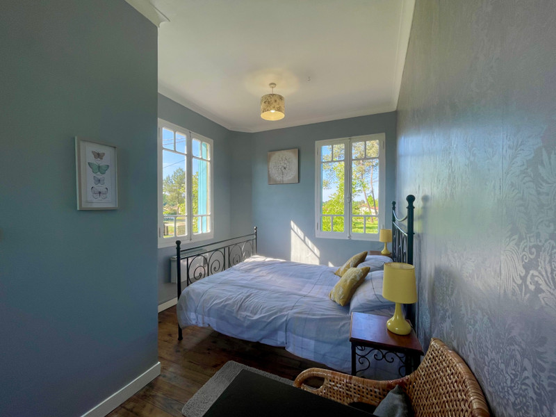 French property for sale in Cercoux, Charente-Maritime - €141,700 - photo 4