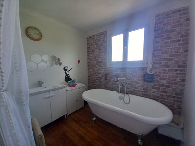 French property for sale in Le Mené, Côtes-d'Armor - €165,950 - photo 9