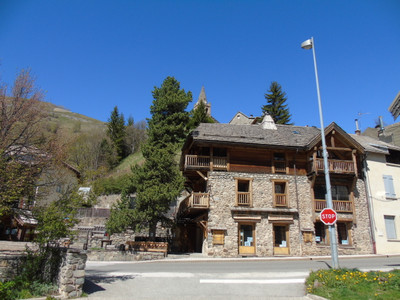 French property for sale in La Grave, Hautes_Alpes - €1,347,000 - photo 2
