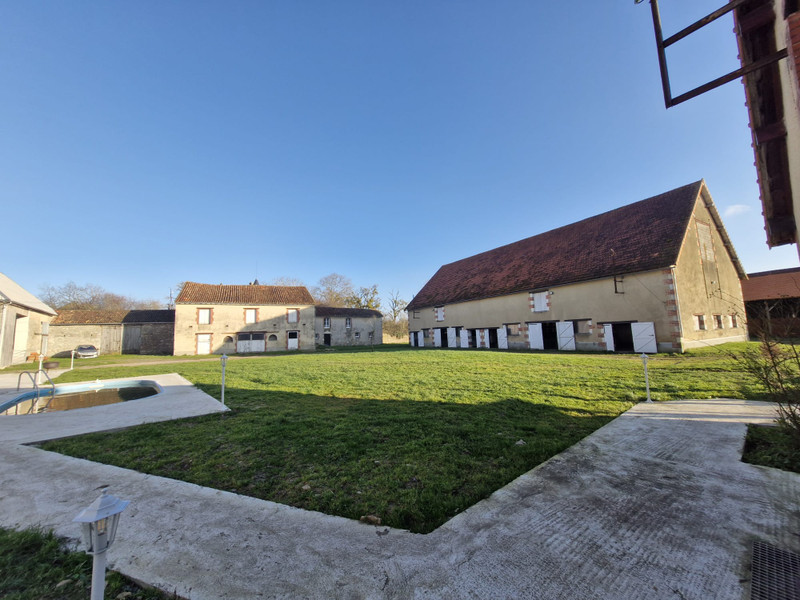 French property for sale in Montmorillon, Vienne - €590,000 - photo 5