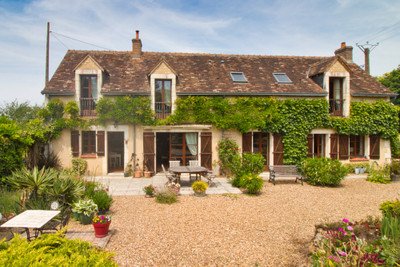 house for sale in Sarthe