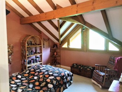 French property for sale in Thoiry, Ain - €457,800 - photo 6