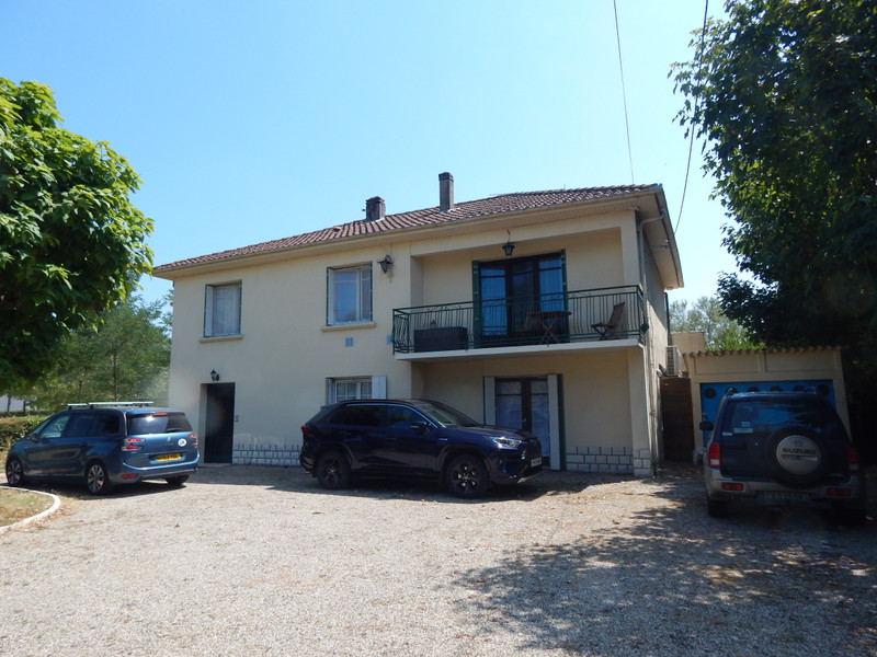 French property for sale in Allez-et-Cazeneuve, Lot-et-Garonne - photo 2