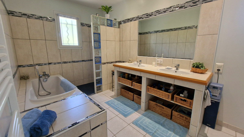 French property for sale in Pépieux, Aude - €295,000 - photo 6
