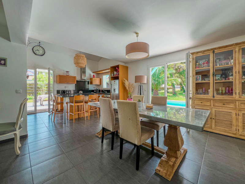 French property for sale in Boucau, Pyrénées-Atlantiques - €1,029,000 - photo 5