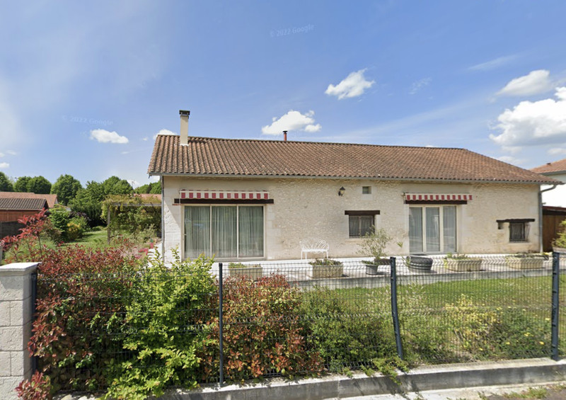 Maison à vendre à Saint-Astier, Dordogne - 214 000 € - photo 1