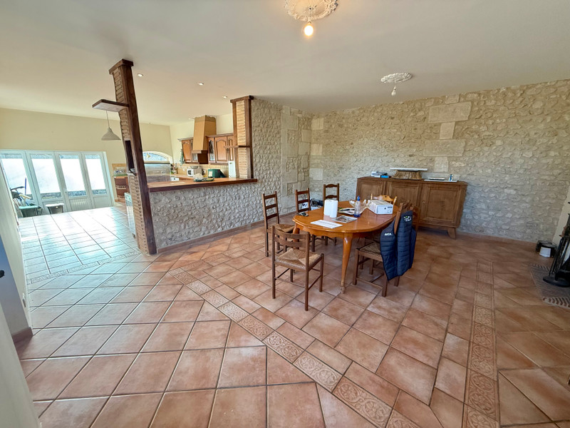 French property for sale in Montboyer, Charente - €229,000 - photo 2