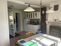 Maison à vendre à Queaux, Vienne - 119.900 € - photo 15