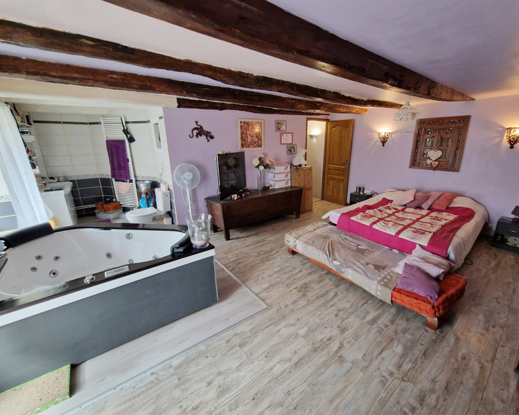 French property for sale in Croze, Creuse - €141,700 - photo 4