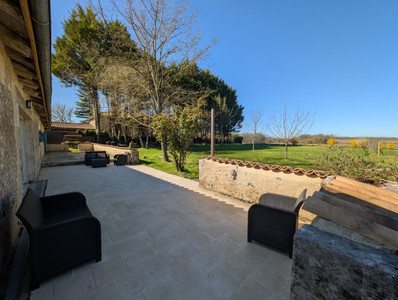 French property for sale in Condéon, Charente - €213,000 - photo 1