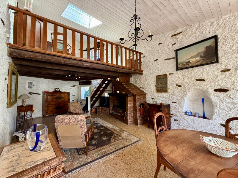 French property for sale in Camélas, Pyrénées-Orientales - €299,000 - photo 7