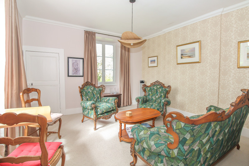 French property for sale in Le Chillou, Deux-Sèvres - €788,000 - photo 2
