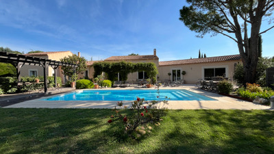 Maison à vendre à Rochefort-du-Gard, Gard, Languedoc-Roussillon, avec Leggett Immobilier