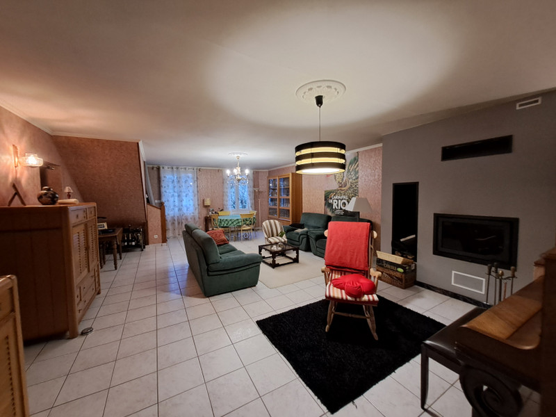 French property for sale in Bourbon-Lancy, Saône-et-Loire - €256,800 - photo 5