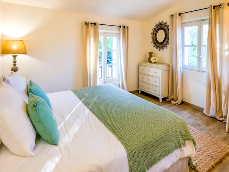 French property for sale in Eygalières, Bouches-du-Rhône - €2,075,000