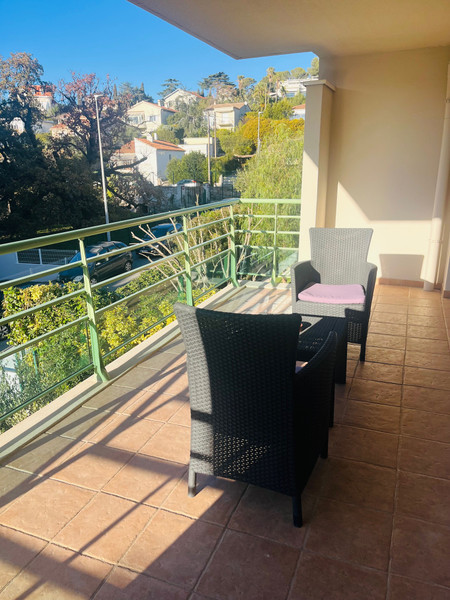 French property for sale in Saint-Raphaël, Var - €290,000 - photo 6