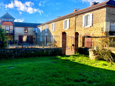 French property for sale in Montégut-Arros, Gers - €570,000 - photo 1