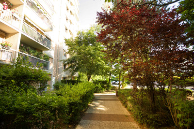 French property for sale in Bagneux, Hauts-de-Seine - €260,000 - photo 1