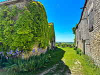 Maison à vendre à Fontaine-Chalendray, Charente-Maritime - 195.000 € - photo 2